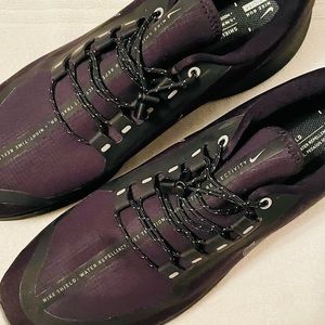 Nike Air Zoom Pegasus 35 Shield mens sneakers